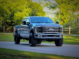 2024 FORD F250 SUPER DUTY CREW CAB PICKUP V8, TURBO DIESEL, 6.7 LITER PLATINUM PICKUP 4D 6 3/4 FT