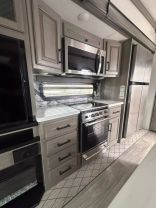2022 KEYSTONE RV MONTANA FIFTH WHEEL -