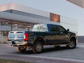 2017 FORD F250 SUPER DUTY CREW CAB PICKUP V8, TURBO DIESEL, 6.7L LARIAT PICKUP 4D 6 3/4 FT