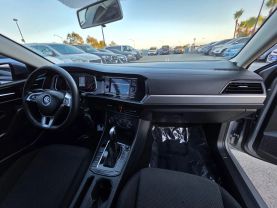 2021 Volkswagen Jetta - Image 20