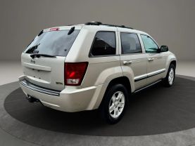 2007 JEEP GRAND CHEROKEE SUV V8, FLEX FUEL, 4.7 LITER LAREDO SPORT UTILITY 4D