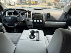 2009 TOYOTA TUNDRA DOUBLE CAB PICKUP V8, 4.7 LITER SR5 PICKUP 4D 6 1/2 FT