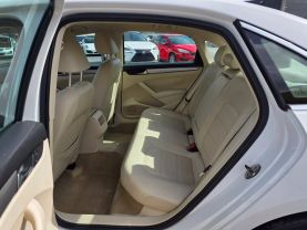 2014 VOLKSWAGEN PASSAT