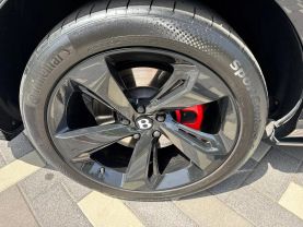 2021 BENTLEY BENTAYGA SUV V8, TWIN TURBO, 4.0 LITER V8 SPORT UTILITY 4D