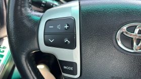 2015 Toyota Land Cruiser - Image 35