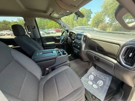 2020 Chevrolet Silverado 1500 Crew Cab Lt Trail Boss Pickup 4d 5 3/4 Ft - Image 24