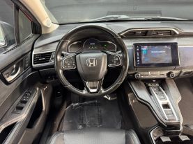 2018 HONDA CLARITY PLUG-IN HYBRID SEDAN 4-CYL, HYBRID, 1.5 LITER TOURING SEDAN 4D