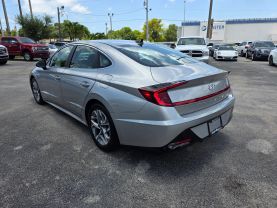 2021 HYUNDAI SONATA