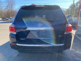2013 TOYOTA HIGHLANDER SUV V6, 3.5 LITER PLUS SPORT UTILITY 4D