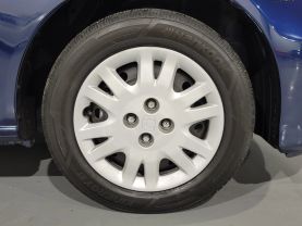 2005 Honda Civic - - Image 38