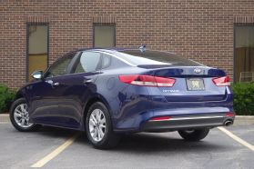 2017 KIA OPTIMA SEDAN 4-CYL, 2.4 LITER LX SEDAN 4D