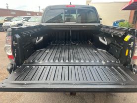 2012 TOYOTA TACOMA DOUBLE CAB PICKUP V6, 4.0 LITER PICKUP 4D 5 FT