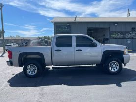 2007 CHEVROLET SILVERADO 1500 CREW CAB PICKUP V8, 4.8 LITER LS PICKUP 4D 5 3/4 FT