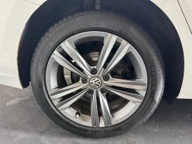 2019 VOLKSWAGEN JETTA SEDAN 4-CYL, TURBO, 1.4 LITER 1.4T SE SEDAN 4D