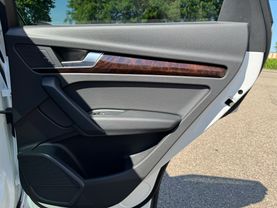 2018 AUDI Q5 SUV 4-CYL, TURBO, 2.0 LITER PREMIUM PLUS SPORT UTILITY 4D