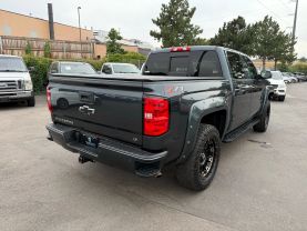 2018 CHEVROLET SILVERADO 1500 CREW CAB PICKUP V8, ECOTEC3, 5.3 LITER Z71 LT PICKUP 4D 5 3/4 FT
