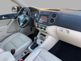 2016 VOLKSWAGEN TIGUAN SUV 4-CYL, TURBO, 2.0 LITER 2.0T SE SPORT UTILITY 4D