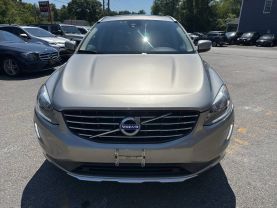 2016 VOLVO XC60 SUV 4-CYL, DRV-E SPRCHRG 2.0T T6 DRIVE-E SPORT UTILITY 4D