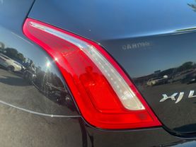 2016 Jaguar Xj - Image 39