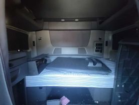 2018 INTERNATIONAL LT - - LT625