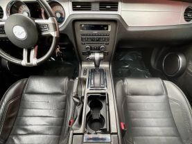 2011 Ford Mustang - Image 16