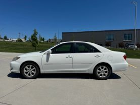 2005 TOYOTA CAMRY SEDAN 4-CYL, 2.4 LITER SE SEDAN 4D