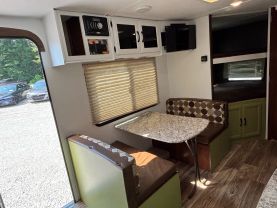 2017 KEYSTONE RV PASSPORT EXPRESS RV - 239ML at T&T Repairables - used car dealership in Spencer, Indiana.