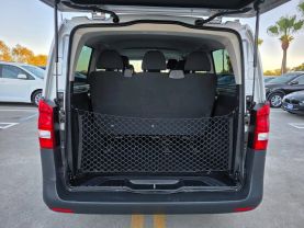 2017 Mercedes-benz Metris Passenger - Image 9
