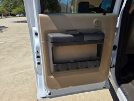 2011 FORD F250 SUPER DUTY CREW CAB PICKUP V8, TURBO DIESEL, 6.7L LARIAT PICKUP 4D 6 3/4 FT