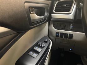 2015 TOYOTA HIGHLANDER SUV V6, 3.5 LITER XLE SPORT UTILITY 4D