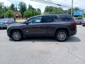 2017 GMC ACADIA SUV V6, 3.6 LITER SLE-2 SPORT UTILITY 4D