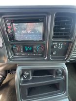 2004 GMC SIERRA 2500 CREW CAB PICKUP V8, 6.0 LITER SLT PICKUP 4D 6 1/2 FT