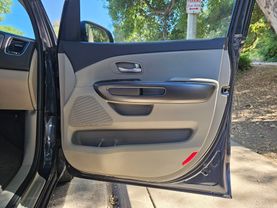 2016 KIA SEDONA LX MINIVAN 4D