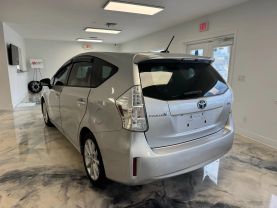 2012 TOYOTA PRIUS V WAGON 4-CYL, HYBRID, 1.8 LITER TWO WAGON 4D