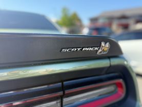 2022 DODGE CHALLENGER COUPE V8, HEMI, MDS, 6.4 LITER R/T SCAT PACK COUPE 2D