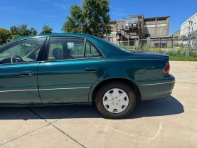 1998 BUICK CENTURY SEDAN V6, 3.1 LITER CUSTOM SEDAN 4D