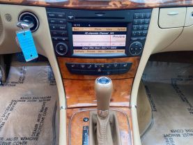 2009 MERCEDES-BENZ E-CLASS SEDAN V6, 3.5 LITER E 350 4MATIC SEDAN 4D