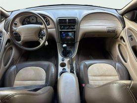 2001 FORD MUSTANG CONVERTIBLE V8, 32V, 4.6 LITER COBRA CONVERTIBLE 2D
