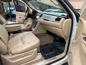2012 CADILLAC ESCALADE SUV WHITE AUTOMATIC - Budget Used Car Sales