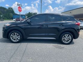 2017 Hyundai Tucson - Image 2
