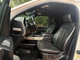 2017 FORD F150 SUPERCREW CAB PICKUP V8, FLEX FUEL, 5.0 LITER PLATINUM PICKUP 4D 5 1/2 FT