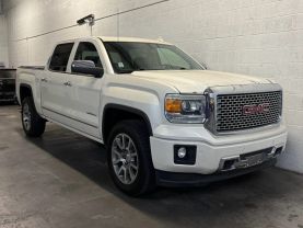 2015 GMC SIERRA 1500 CREW CAB PICKUP V8, ECOTEC3, 6.2 LITER DENALI PICKUP 4D 5 3/4 FT