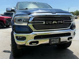 2019 Ram 1500 Crew Cab Laramie Pickup 4d 5 1/2 Ft - Image 10