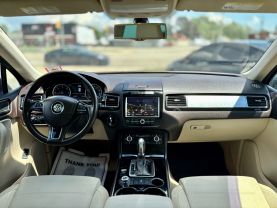 2013 VOLKSWAGEN TOUAREG SUV V6, TURBO DIESEL, 3.0 LITER TDI SPORT SUV 4D