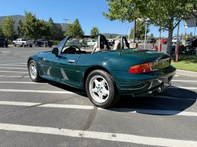 1998 BMW Z3 CONVERTIBLE 4-CYL, 1.9 LITER 4-CYL ROADSTER 2D