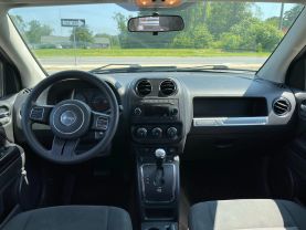 2014 Jeep Compass - Image 15