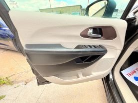 2021 CHRYSLER VOYAGER VAN V6, 3.6 LITER LXI MINIVAN 4D