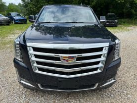 2017 CADILLAC ESCALADE SUV V8, 6.2 LITER LUXURY SPORT UTILITY 4D at T&T Repairables - used car dealership in Spencer, Indiana.