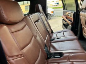 2015 CADILLAC ESCALADE ESV SUV V8, 6.2 LITER LUXURY SPORT UTILITY 4D