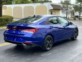 2022 HYUNDAI ELANTRA SEDAN BLUE AUTOMATIC - Iron Cars Inc